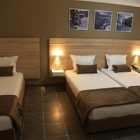 Mondial Hotel Тунис Екстериор снимка